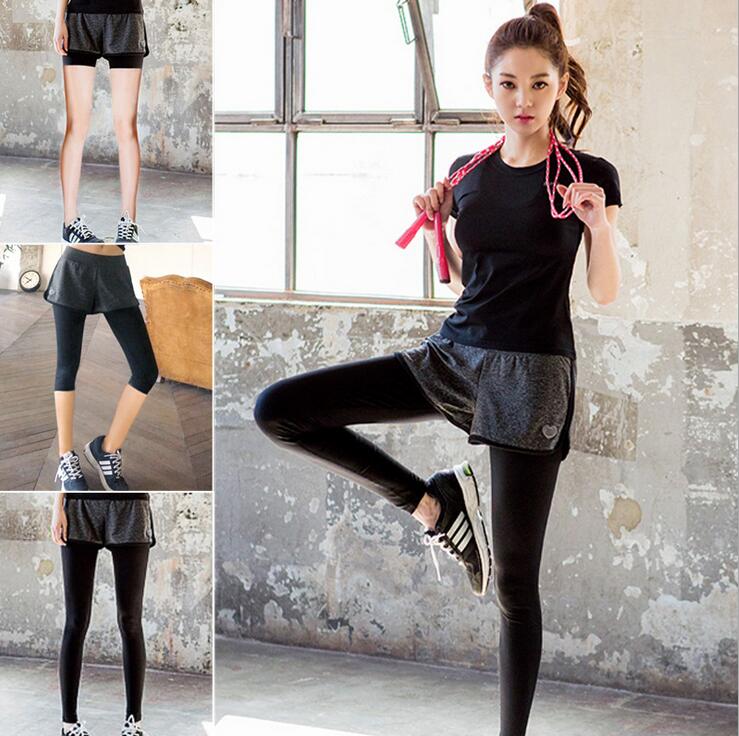 2 in 1 Fitness Yoga for Women Comfortable Mesh Overlay Gym Yoga Sport Short Running Quick Dry Cardio Training