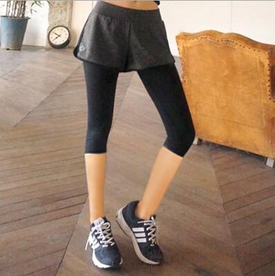 2 in 1 Fitness Yoga for Women Comfortable Mesh Overlay Gym Yoga Sport Short Running Quick Dry Cardio Training